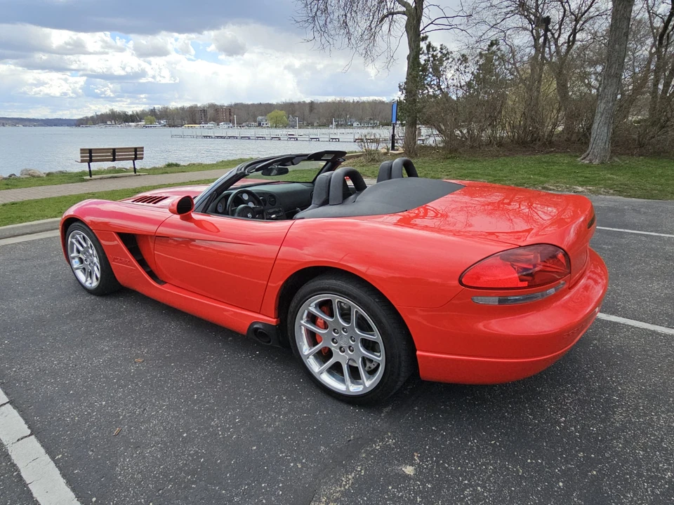 2005 Dodge Viper 3rd Gen - Image 18 of 31