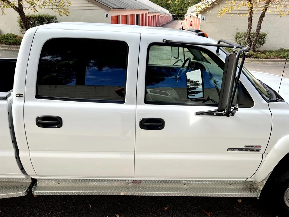 2005 GMC Sierra Heavy Duty 2nd Gen - Image 22 of 31