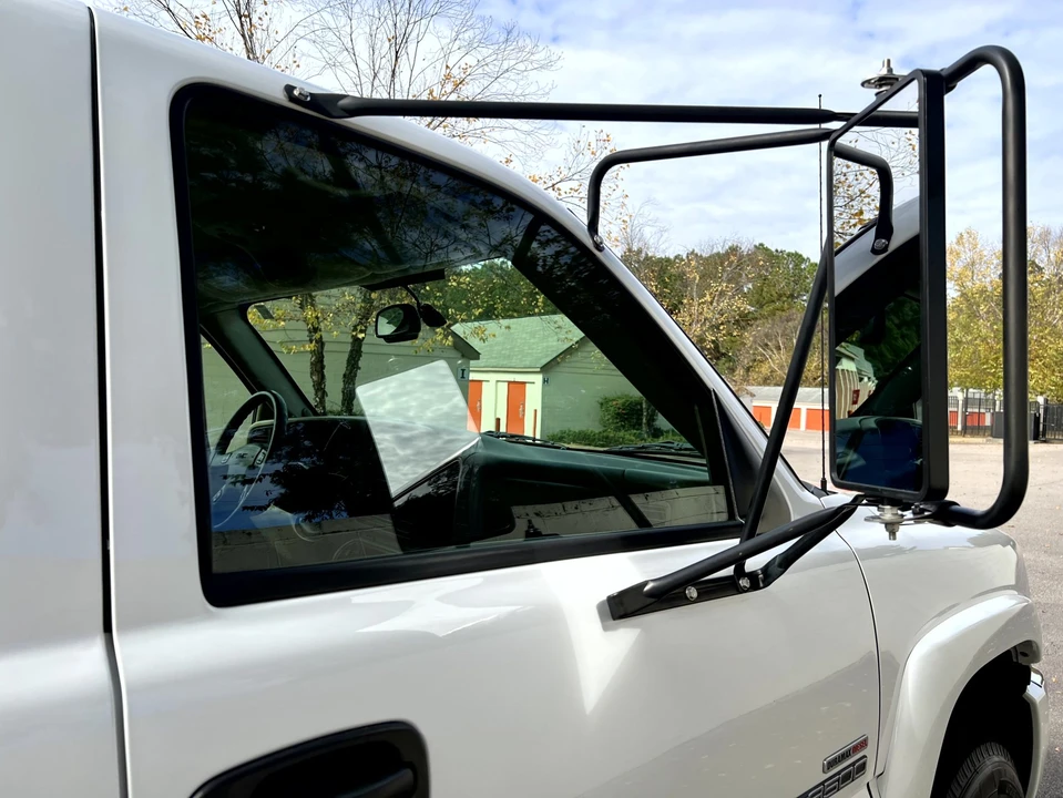 2005 GMC Sierra Heavy Duty 2nd Gen - Image 23 of 31