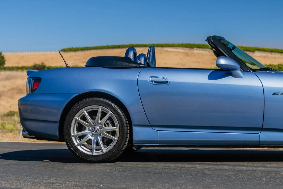 2005 Honda AP2 S2000 - Image 18 of 31