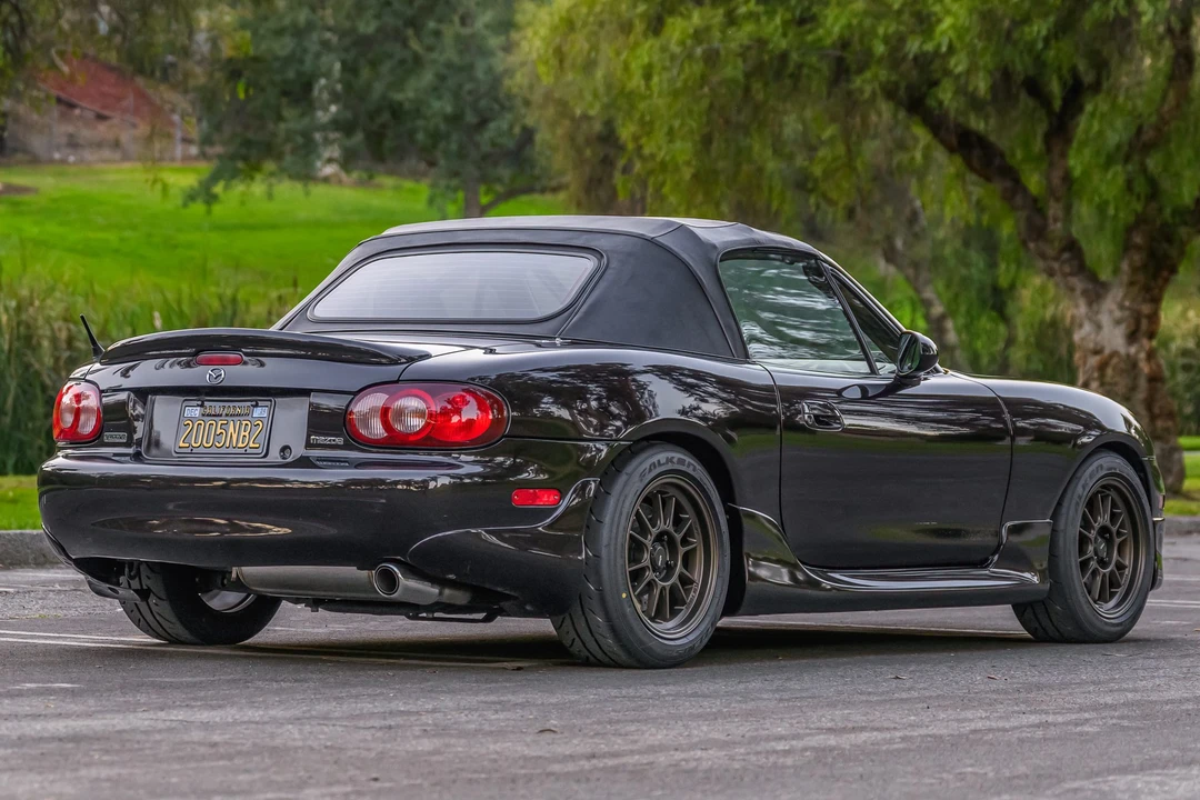 2005 Mazda NB MX-5 Miata - Image 14 of 31