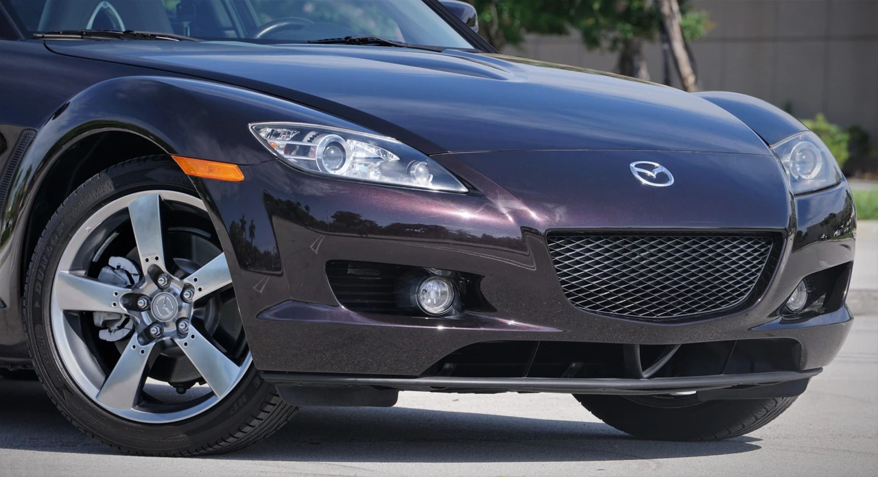 2005 Mazda RX-8 1st Gen - Image 24 of 31