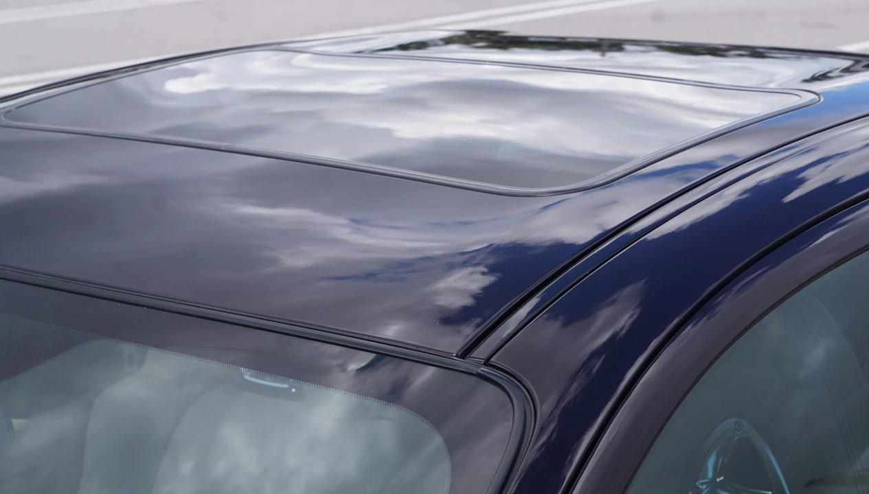 2005 Mazda RX-8 1st Gen - Image 27 of 31
