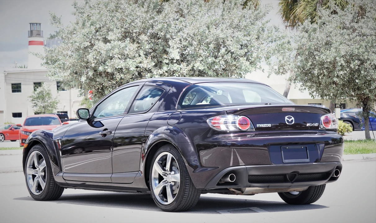 2005 Mazda RX-8 1st Gen - Image 15 of 31