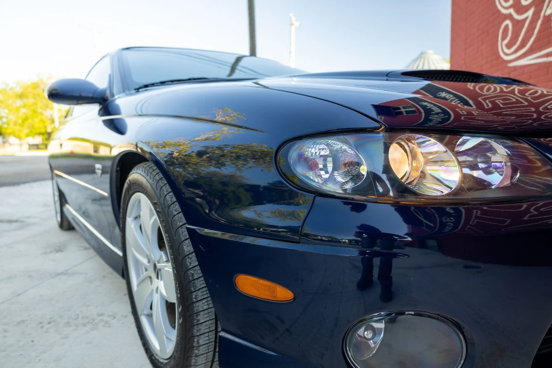 2005 Pontiac GTO 4th Gen - Image 16 of 31