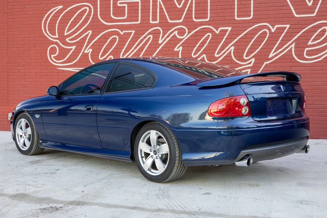 2005 Pontiac GTO 4th Gen - Image 11 of 31