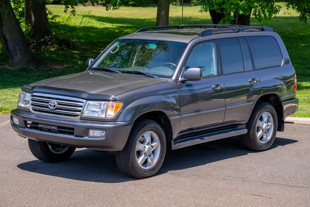 2005 Toyota J100 Land Cruiser - Image 4 of 31