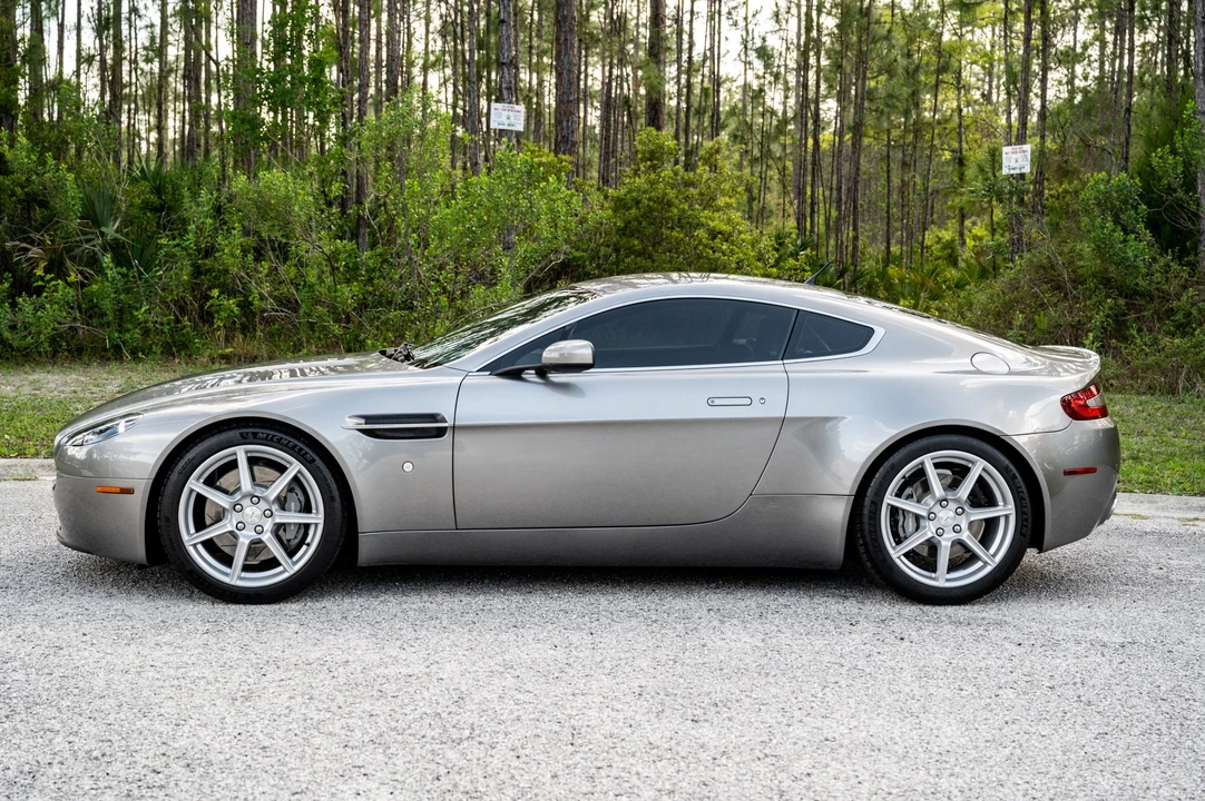 2006 Aston Martin V8 Vantage (2006-2017) - Image 4 of 31