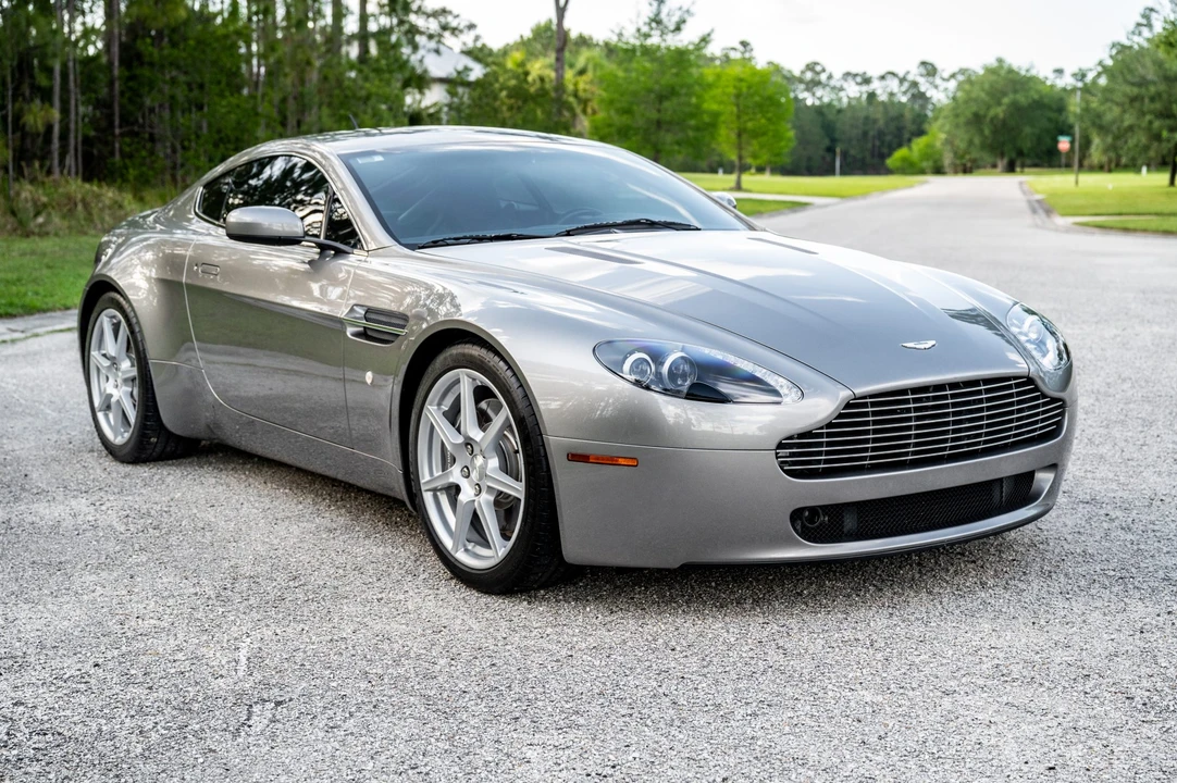 2006 Aston Martin V8 Vantage (2006-2017) - Image 10 of 31
