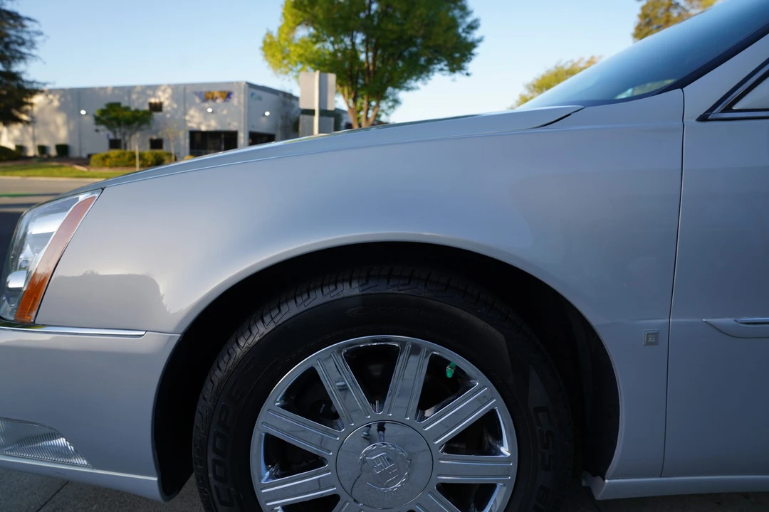 2006 Cadillac DTS - Image 22 of 31
