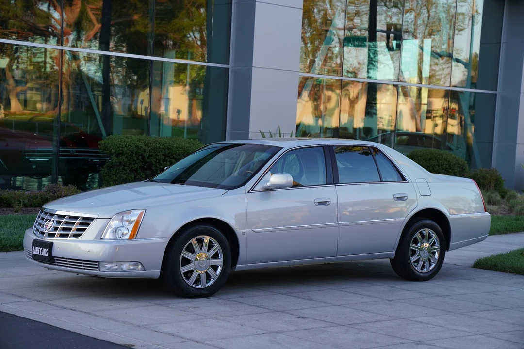 2006 Cadillac DTS - Image 4 of 31