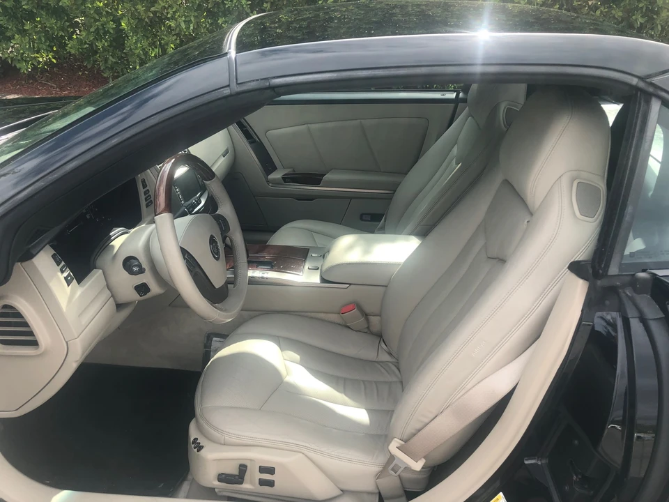 2006 Cadillac XLR - Image 26 of 31