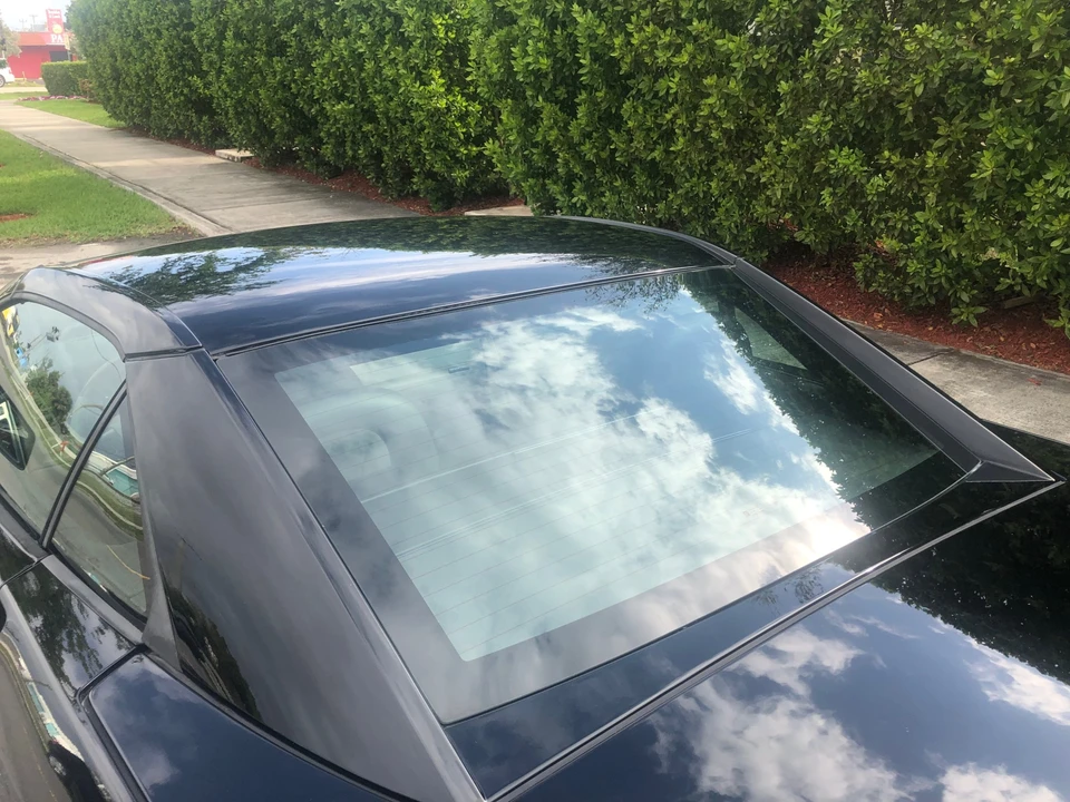 2006 Cadillac XLR - Image 18 of 31