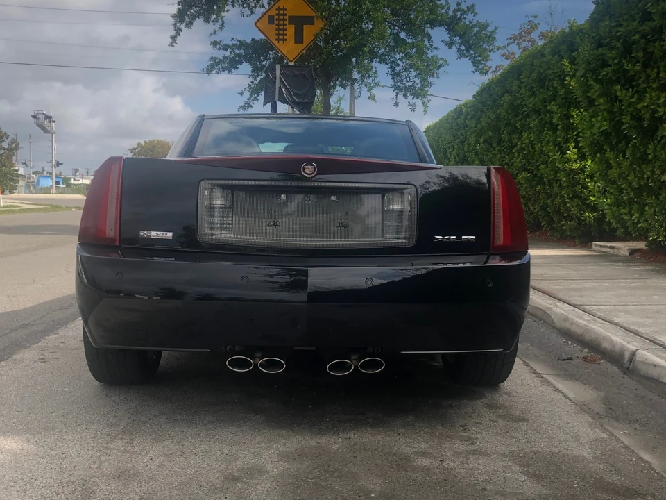 2006 Cadillac XLR - Image 10 of 31