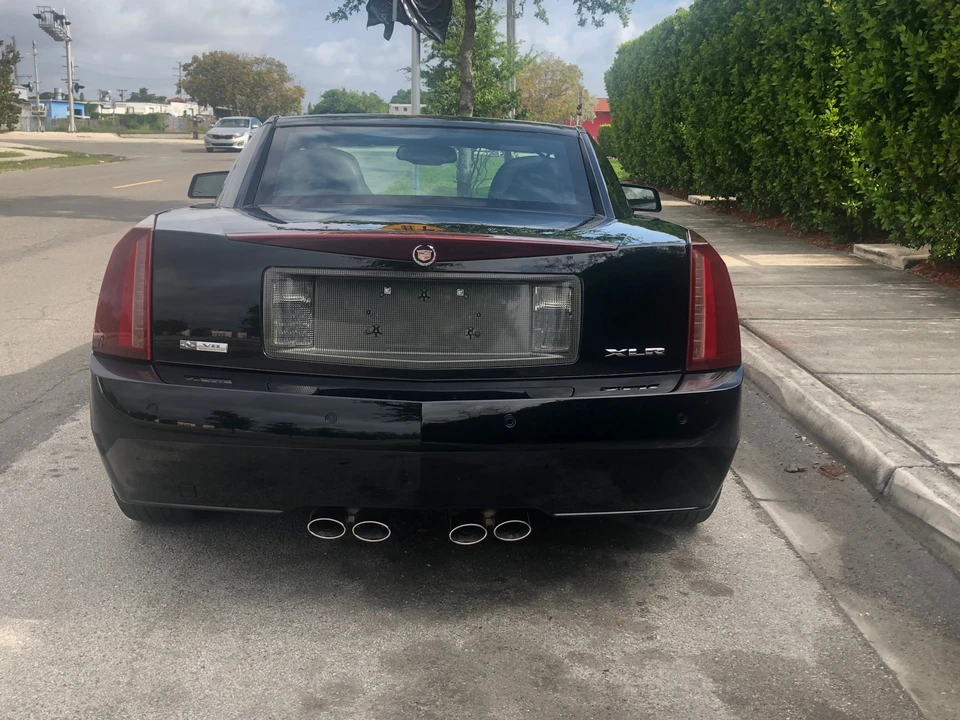 2006 Cadillac XLR - Image 9 of 31