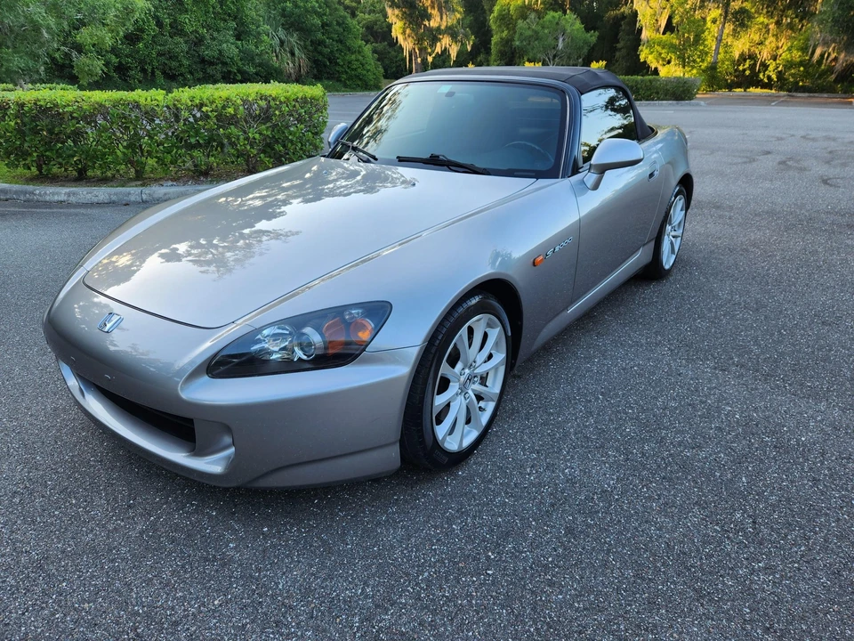 2006 Honda AP2 S2000 - Image 2 of 31