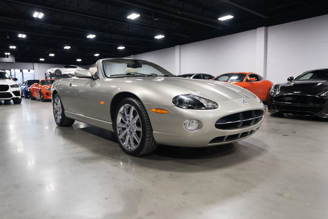 2006 Jaguar X100 XK8 - Image 12 of 31
