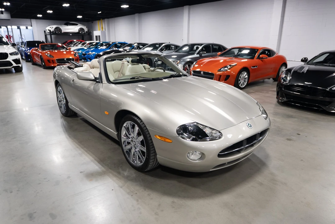 2006 Jaguar X100 XK8 - Image 13 of 31