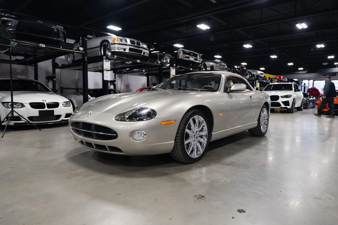 2006 Jaguar X100 XK8 - Image 16 of 31