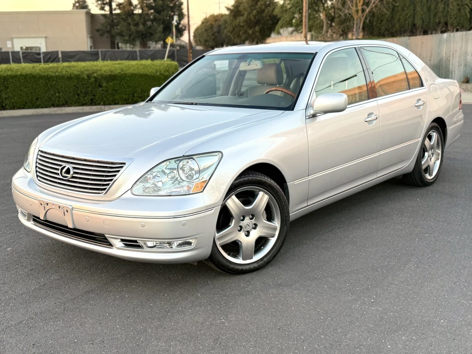 2006 Lexus LS 3rd Gen - Image 4 of 31
