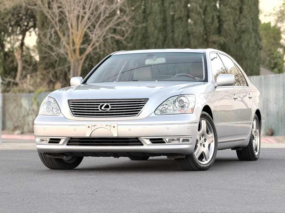 2006 Lexus LS 3rd Gen - Image 11 of 31