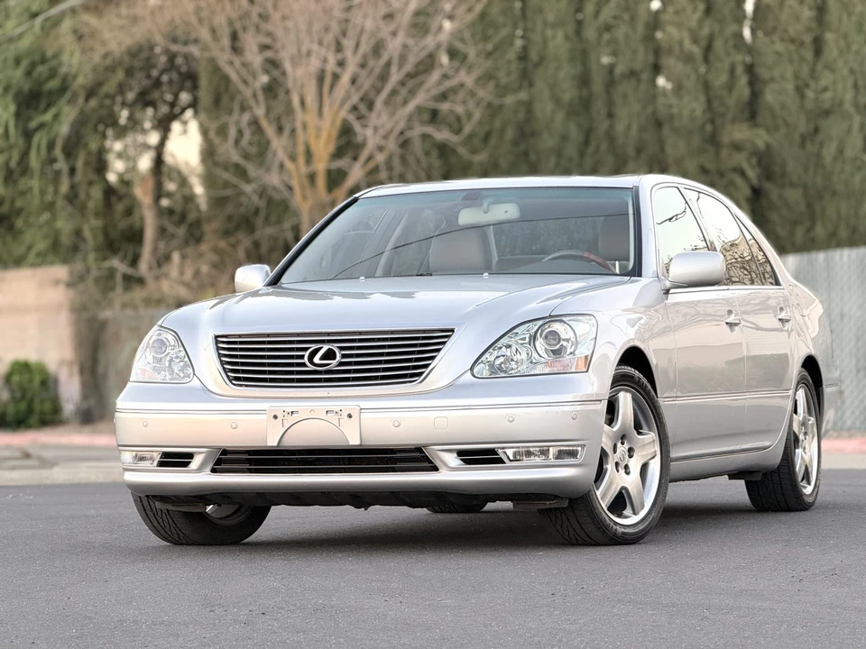2006 Lexus LS 3rd Gen - Image 12 of 31