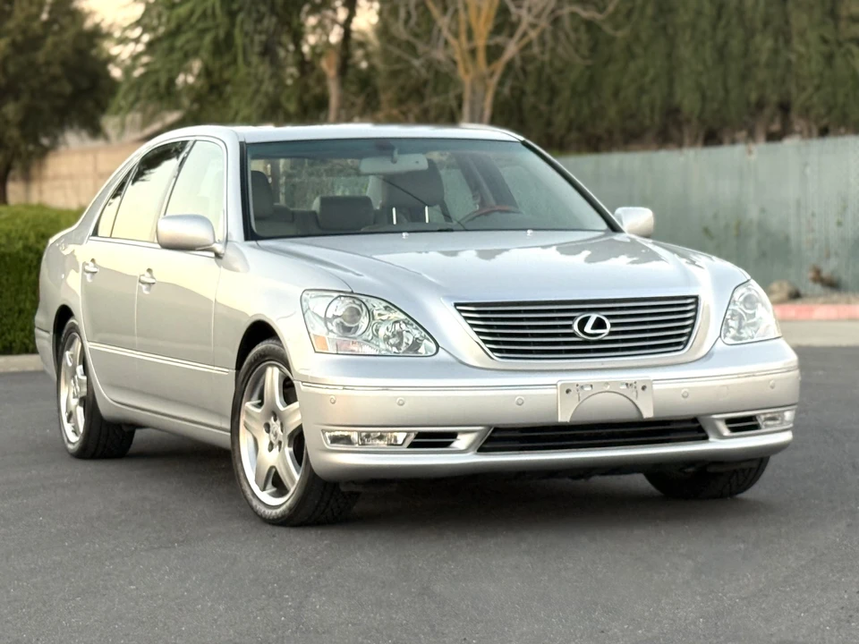 2006 Lexus LS 3rd Gen - Image 24 of 31