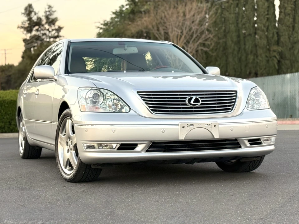 2006 Lexus LS 3rd Gen - Image 17 of 31