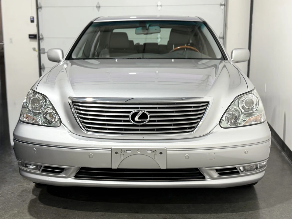 2006 Lexus LS 3rd Gen - Image 15 of 31
