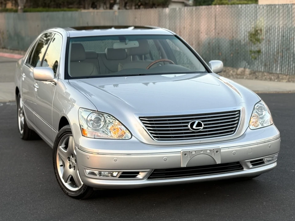 2006 Lexus LS 3rd Gen - Image 19 of 31