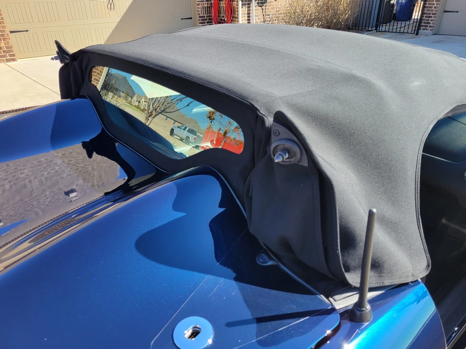 2006 Pontiac Solstice - Image 18 of 31