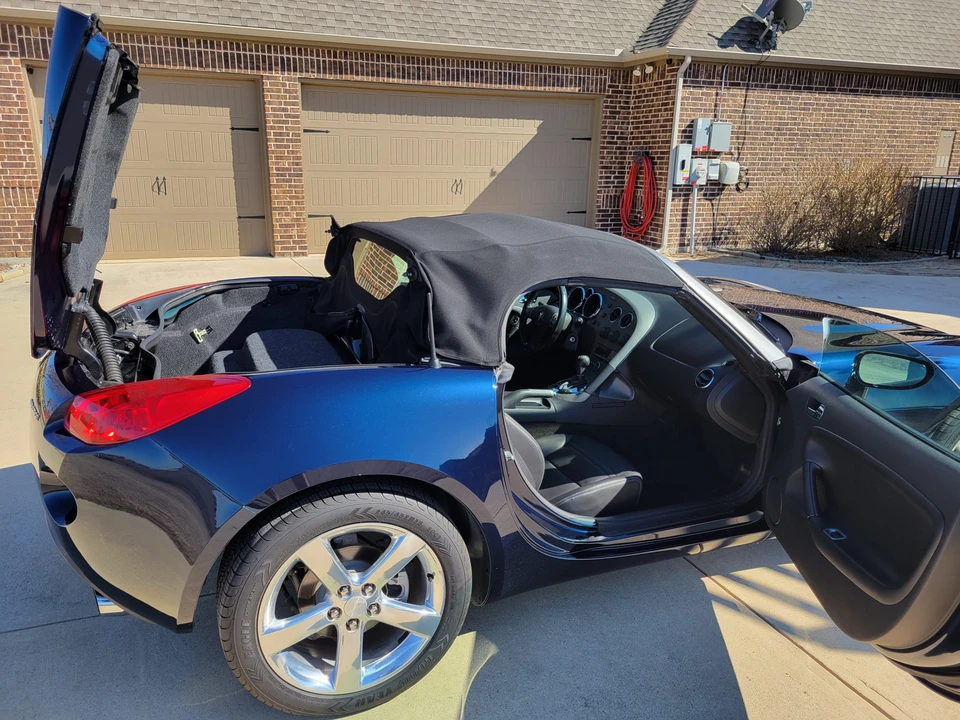 2006 Pontiac Solstice - Image 17 of 31