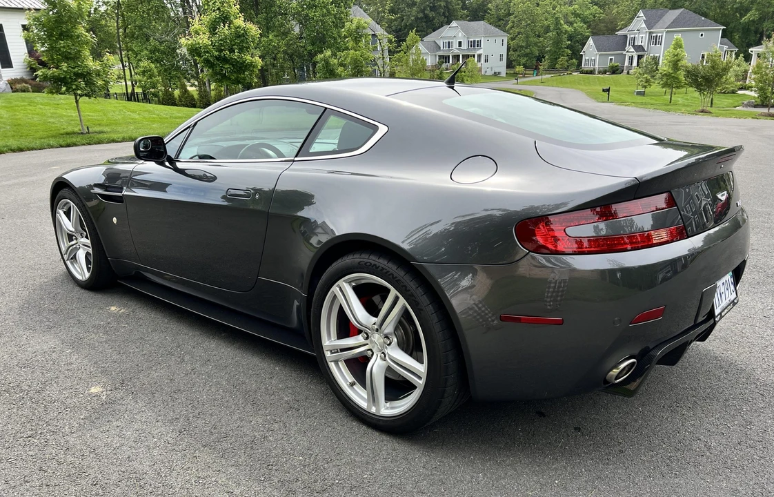 2007 Aston Martin V8 Vantage (2006-2017) - Image 9 of 31