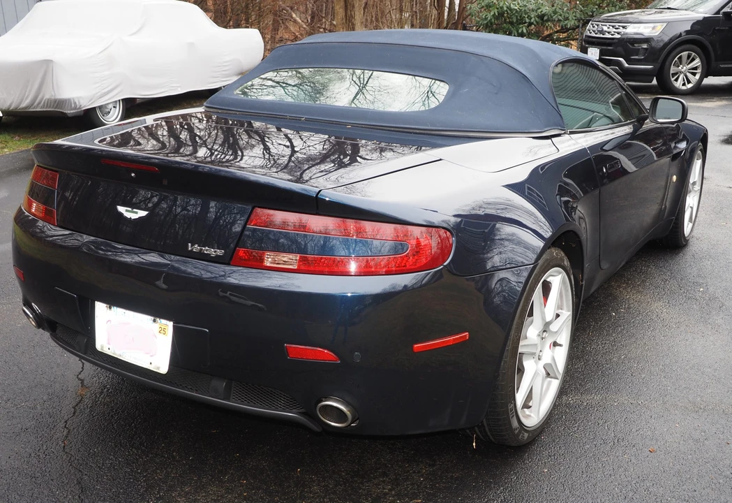 2007 Aston Martin V8 Vantage (2006-2017) - Image 7 of 31