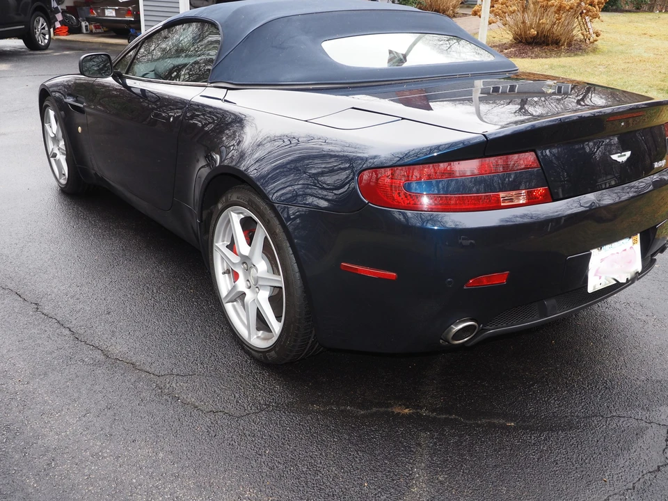 2007 Aston Martin V8 Vantage (2006-2017) - Image 10 of 31