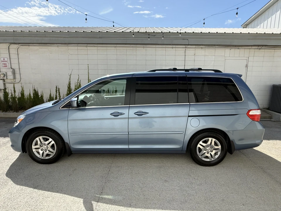 2007 Honda Odyssey - Image 20 of 31