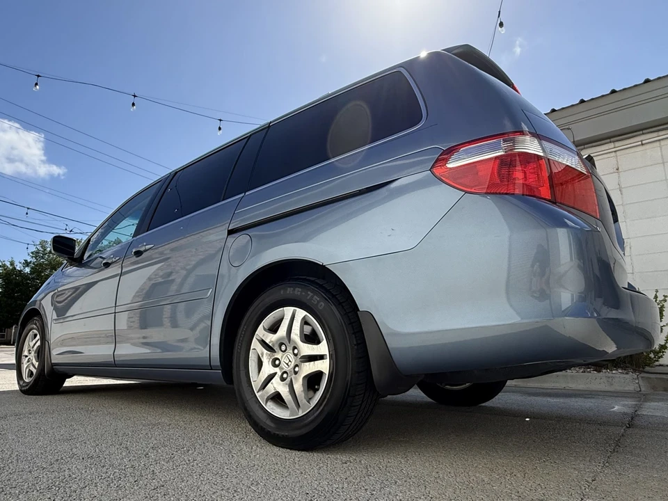 2007 Honda Odyssey - Image 17 of 31