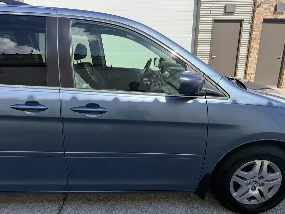 2007 Honda Odyssey - Image 28 of 31