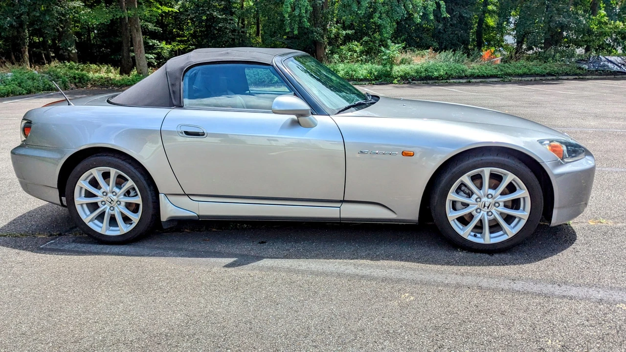 2007 Honda AP2 S2000 - Image 14 of 31
