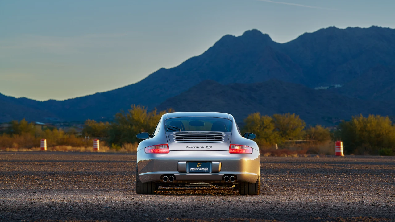 2007 Porsche 997 Carrera 4S - Image 13 of 31