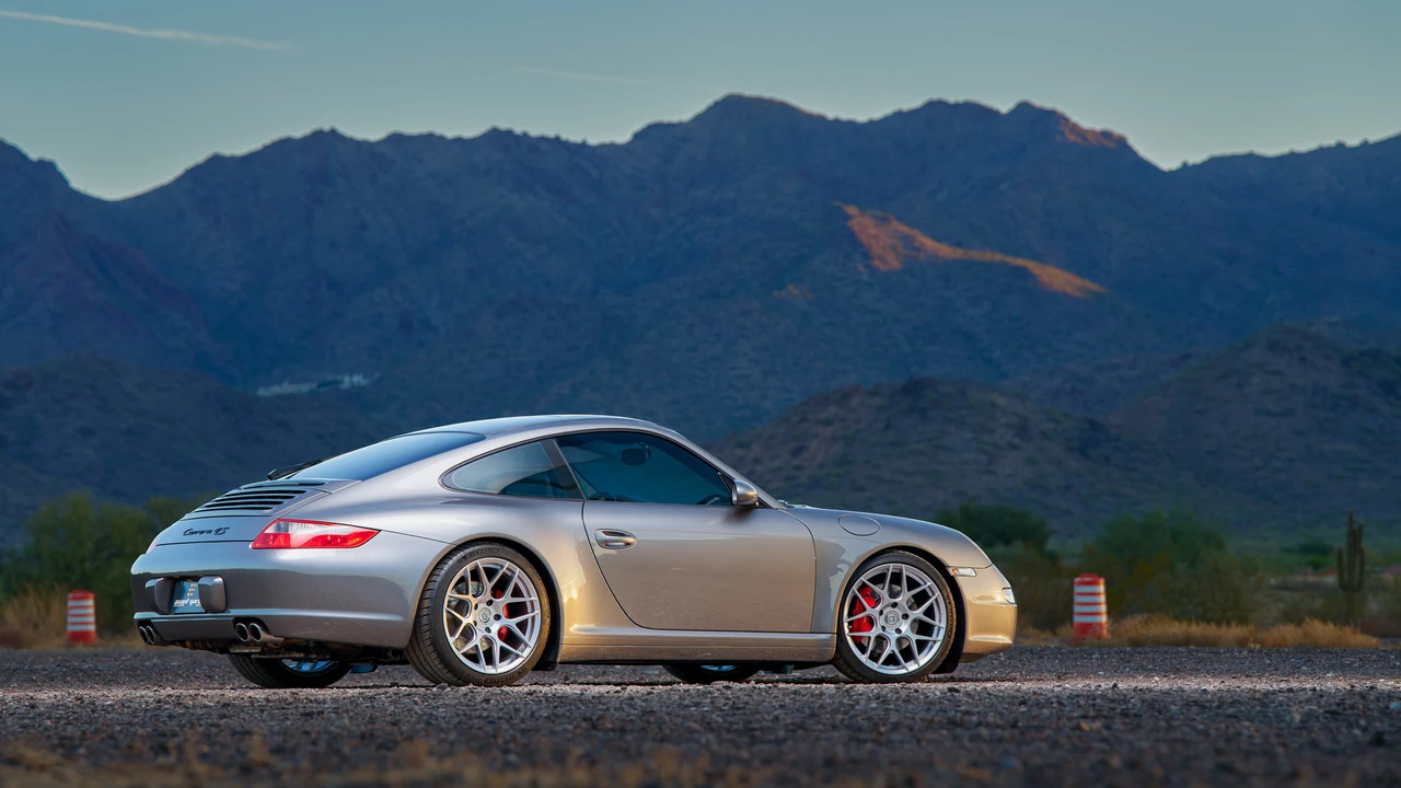 2007 Porsche 997 Carrera 4S - Image 17 of 31
