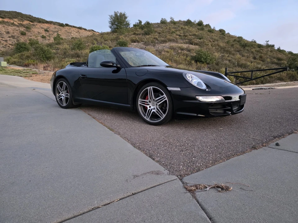 2007 Porsche 997 Carrera S - Image 8 of 31