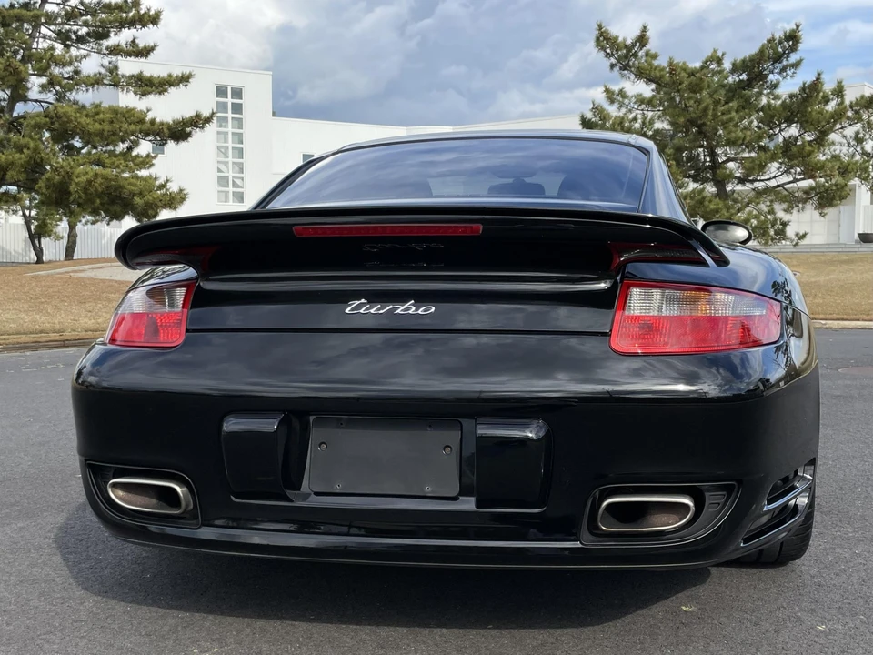 2007 Porsche 997 Turbo - Image 24 of 31