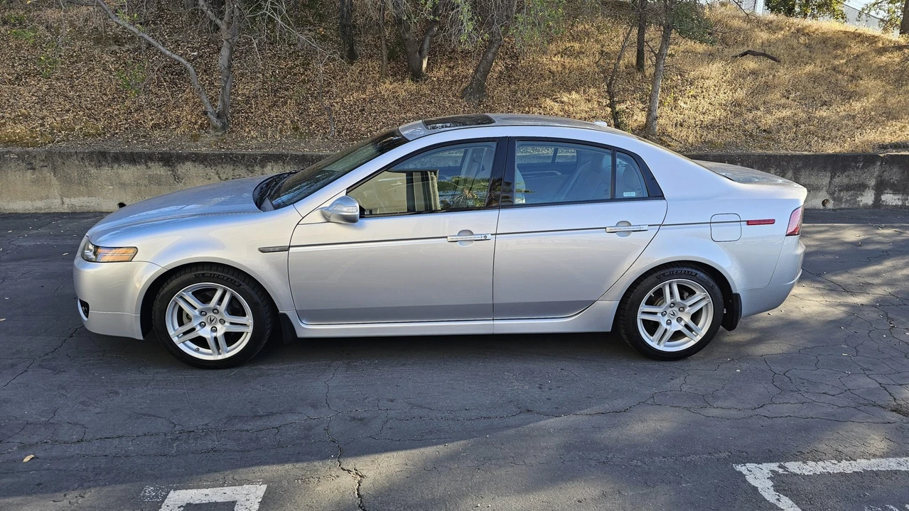 2008 Acura TL 3rd Gen - Image 5 of 31