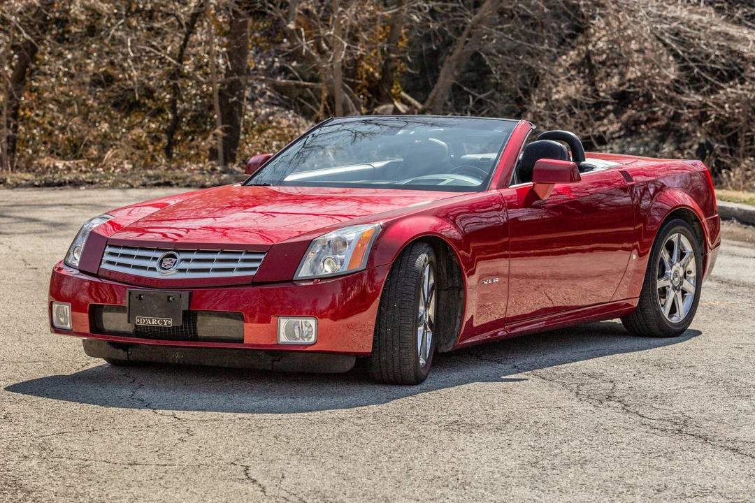 2008 Cadillac XLR - Image 15 of 31