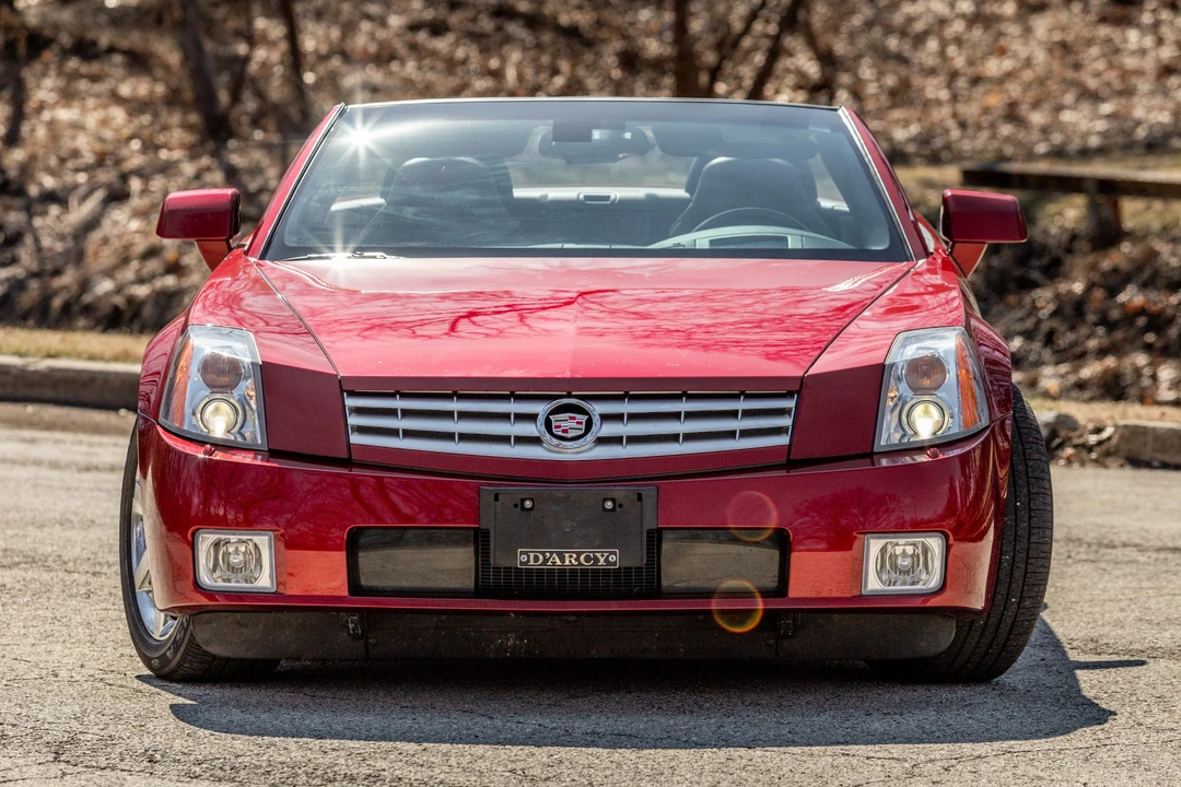 2008 Cadillac XLR - Image 16 of 31
