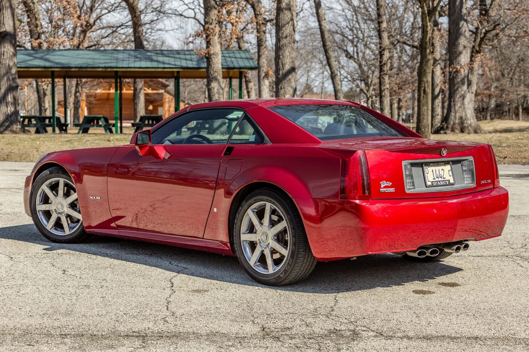 2008 Cadillac XLR - Image 6 of 31