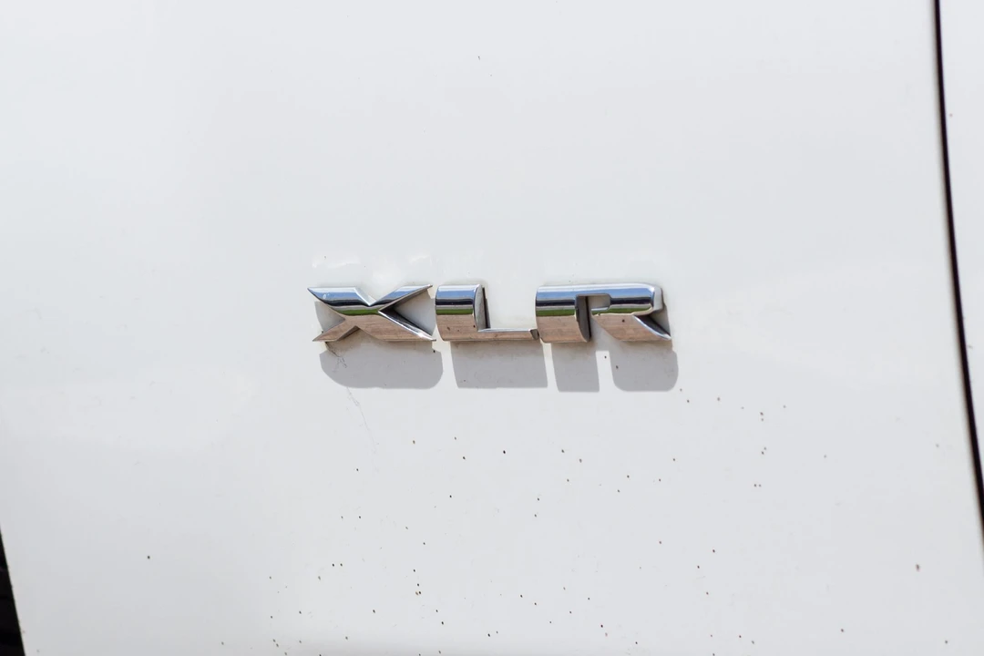 2008 Cadillac XLR - Image 31 of 31