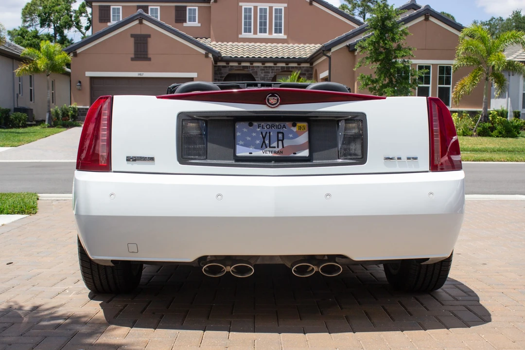 2008 Cadillac XLR - Image 7 of 31