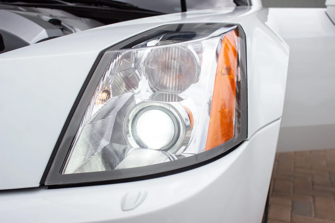 2008 Cadillac XLR - Image 21 of 31